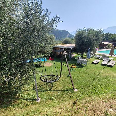 Casa Nel Borgo - Il Gufo Apartment Tremosine Bagian luar foto
