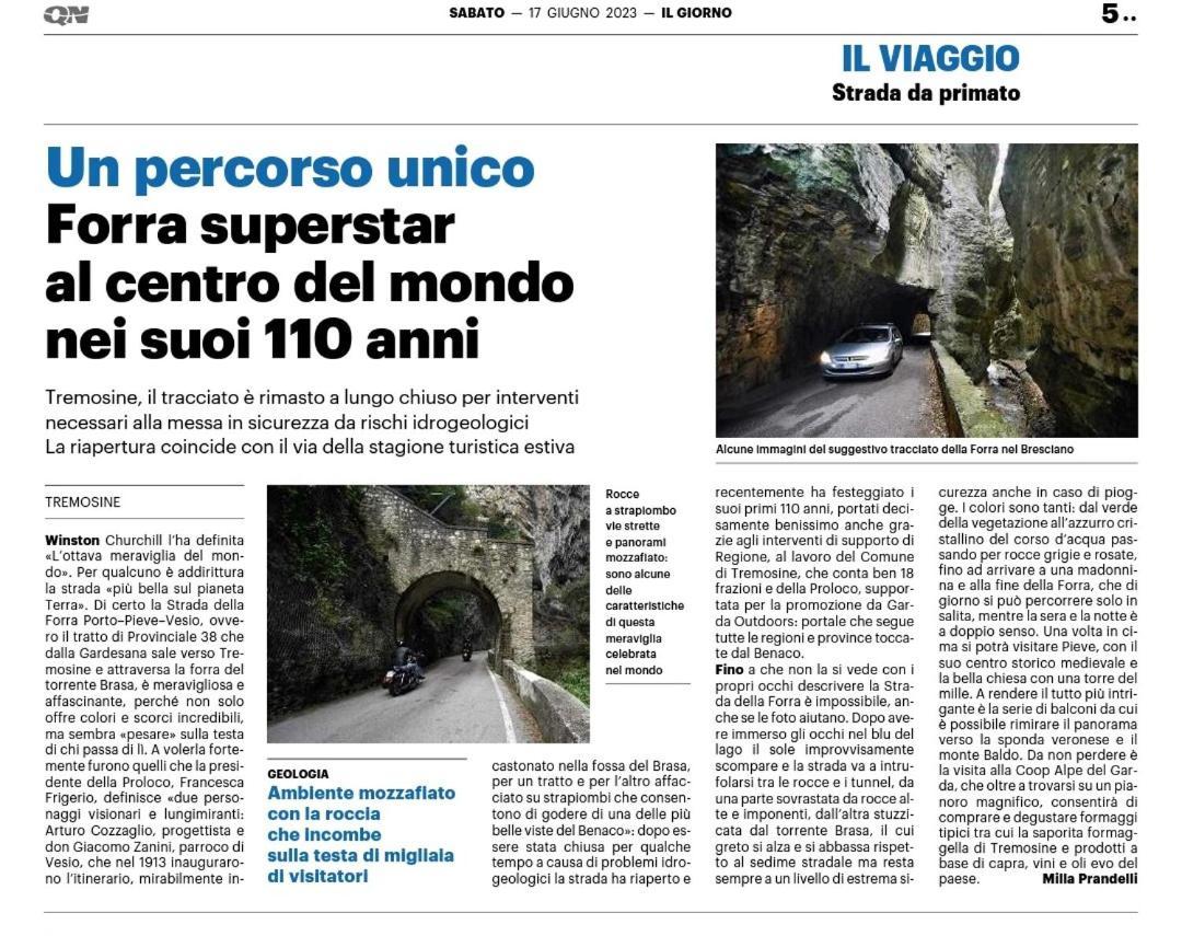 Casa Nel Borgo - Il Gufo Apartment Tremosine Bagian luar foto